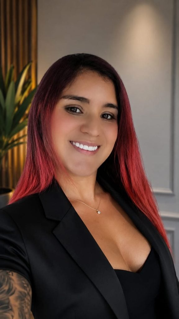 Laura Sabrina